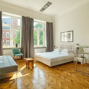 Novumhouse - Straszewskiego Aparthotel Krakau